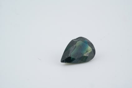 2.50ct Pear Cut Green Sapphire