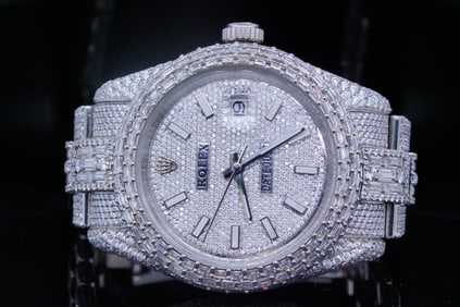 34.00ctw Lab Grown Diamond 41mm Fashion Watch
