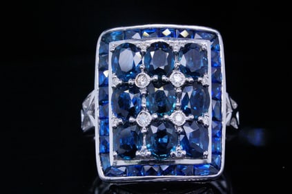 4.80ctw Blue Sapphire, 0.10ctw Diamond and 14K Ring