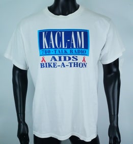 Frasier (S10, E16) Lot of (2) KACL-AM T-Shirts