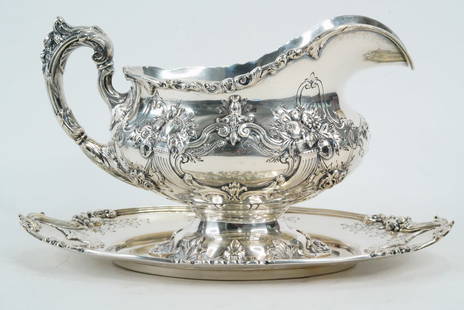 Reed & Barton Francis I Sterling Gravy Boat, Underplate: Reed & Barton "Francis I" Solid Sterling Silver Gravy Boat and Underplate - This is a stunning sterling silver gravy boat with matching underplate in the iconic Francis I pattern by Reed & Barton. Ren