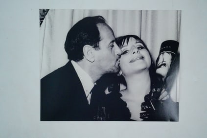 Barbra Streisand Black and White Press Photo (c. 1960s)