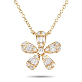 14K Yellow Gold and 0.25ctw Diamond Flower Necklace