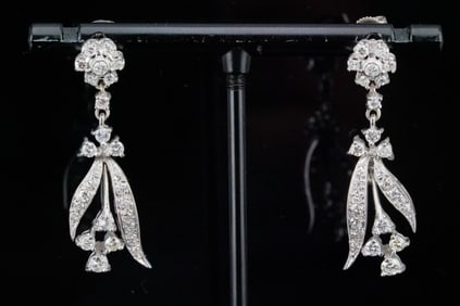 1.30ctw SI1-SI2/G-H Diamond and 14K 1.10" Earrings