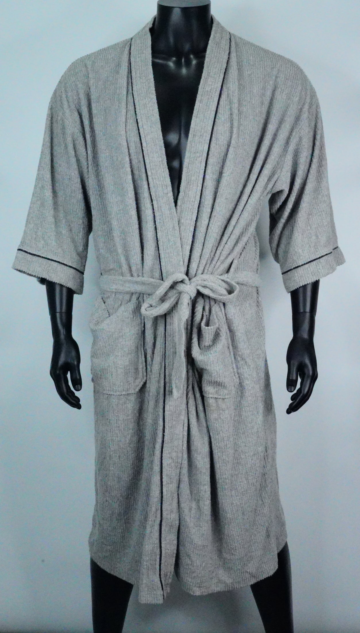 John Patrick Amedori "The Butterfly Effect" Grey Robe: John Patrick Amedori "Evan" Grey Flashback Robe, The Butterfly Effect (2004) - This grey robe was worn by John Patrick Amedori in his portrayal of a young Evan Treborn during flashback scenes in the 2