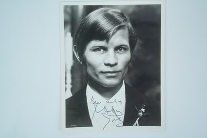 Michael York Signed 8" x 10" Black and White Photo