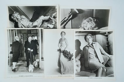 Lot of (5) Original 1963 Press Photos, The Birds