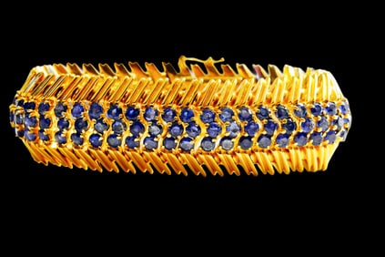 Tiffany & Co. 18K Yellow Gold and Blue Sapphire Bracelet