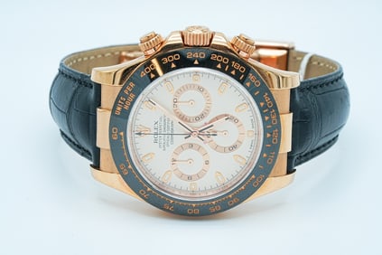 Rolex Daytona 40mm 18K Watch W/Alligator Strap