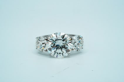 8.55ctw GIA VS2-SI1/H-I Diamond and 18K 3-Stone Ring