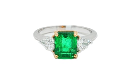 2.50ct Zambian Emerald, 0.60ctw Diamond and 18K Ring
