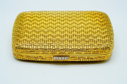 Vintage 18K Yellow Gold Cosmetic Case W/Diamond Clasp