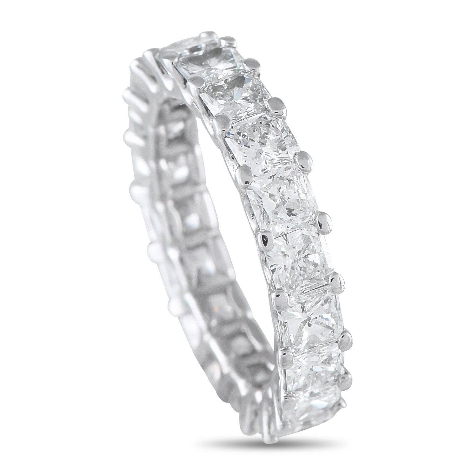 4.75ctw VS2/H Diamond and 18K White Gold Eternity Band: 4.75ctw VS2/H Diamond and 18K White Gold Eternity Band - Brilliant from every angle, this exquisite eternity band embodies timeless sophistication and radiant beauty. Crafted in 18K white gold, the de