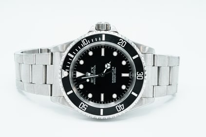 Rolex Submariner 40mm Stainless Steel Watch Ref. 14060