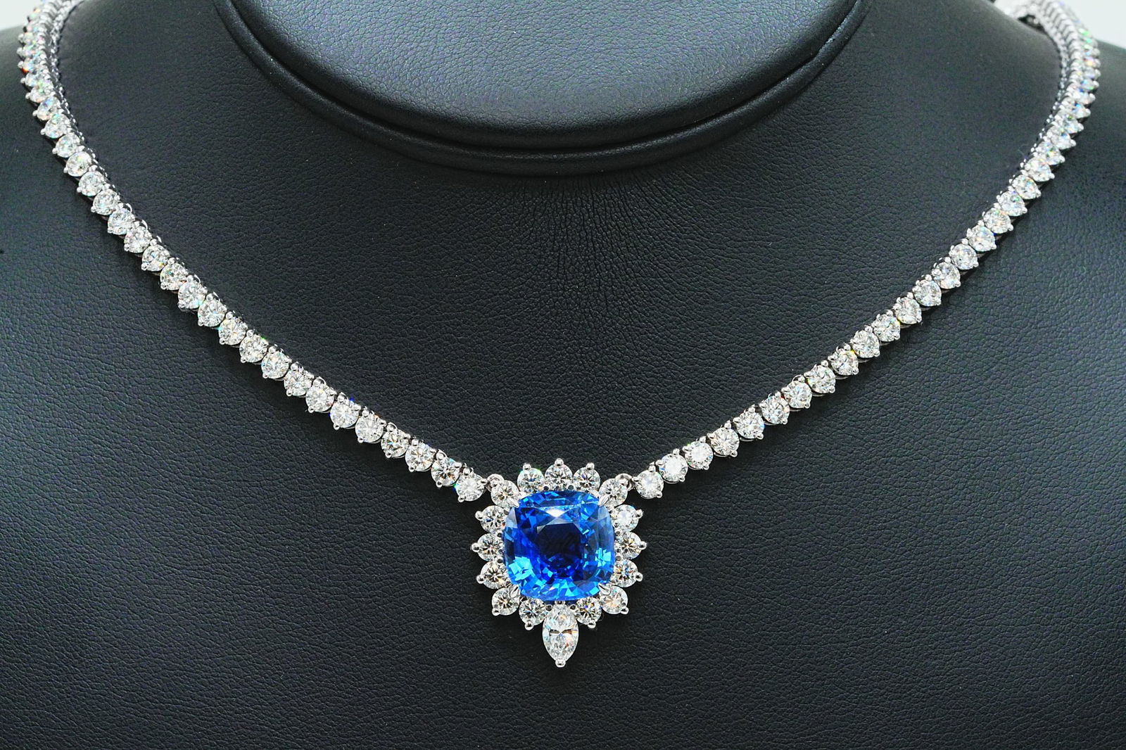 18.80ctw Diamond and 11.19ct GIA Ceylon Sapphire Necklace (1 of 7)