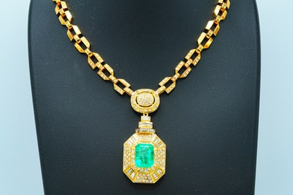 7.61ct Colombian Emerald, 7.80ctw Diamond 18K Necklace