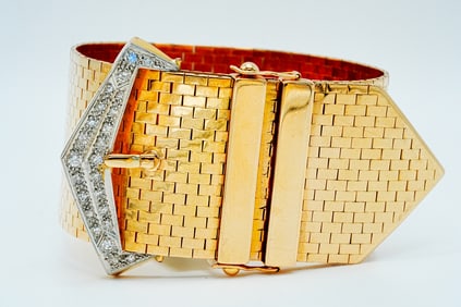 18K Yellow Gold and 0.80ctw Diamond 7.25" Buckle Bracelet