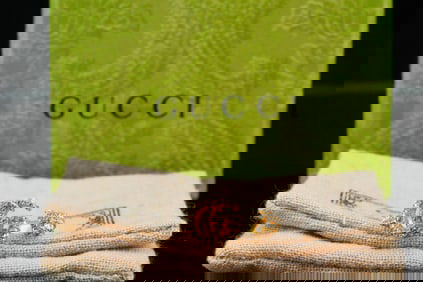 Gucci Gold Tone Double G Key Ring With Crystals