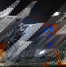 Halo 3 ODST Drop Pod Used Opening Day of Release