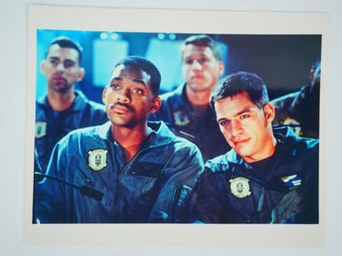 Independence Day (1996) 8" x 10" Production Still
