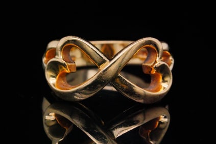 Tiffany & Co. Paloma Picasso 18K Double Heart Ring