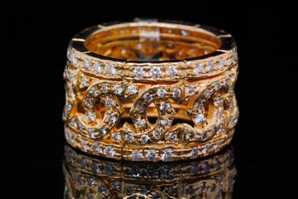 Cartier Entrelaces C 1.80ctw Diamond and 18K Ring