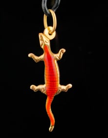 Italian Vintage 18K and Enamel Lizard Pendant