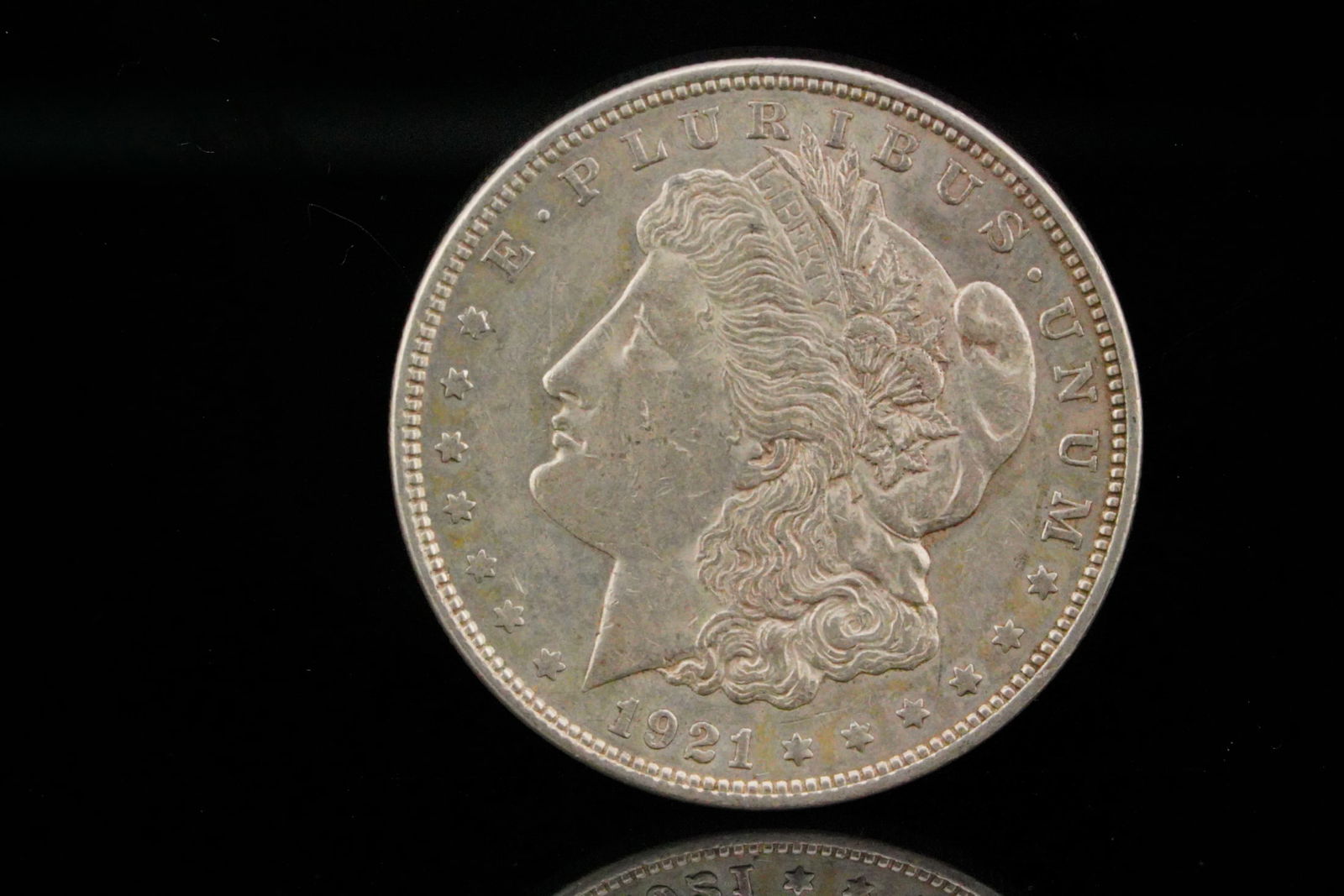 1921 Silver Morgan Dollar (1 of 3)
