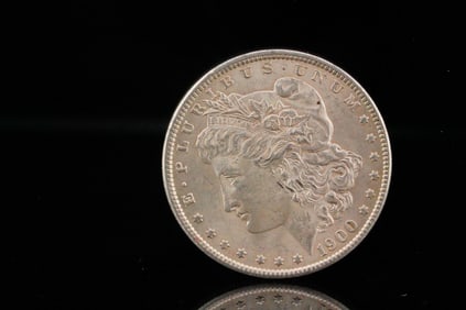 1900 Silver Morgan Dollar