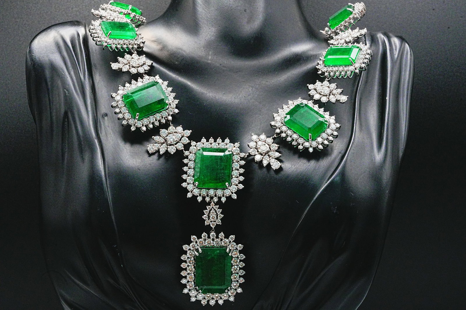 121.70ctw Emerald, 34.85ctw Diamond and 18K Necklace (1 of 6)