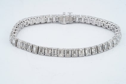 18.07ctw GIA VVS1-VS2/I Diamond and 18K Bracelet