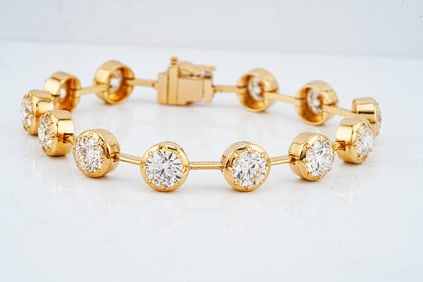 11.80ctw GIA SI1-SI2/J-K Diamond and 18K Bracelet