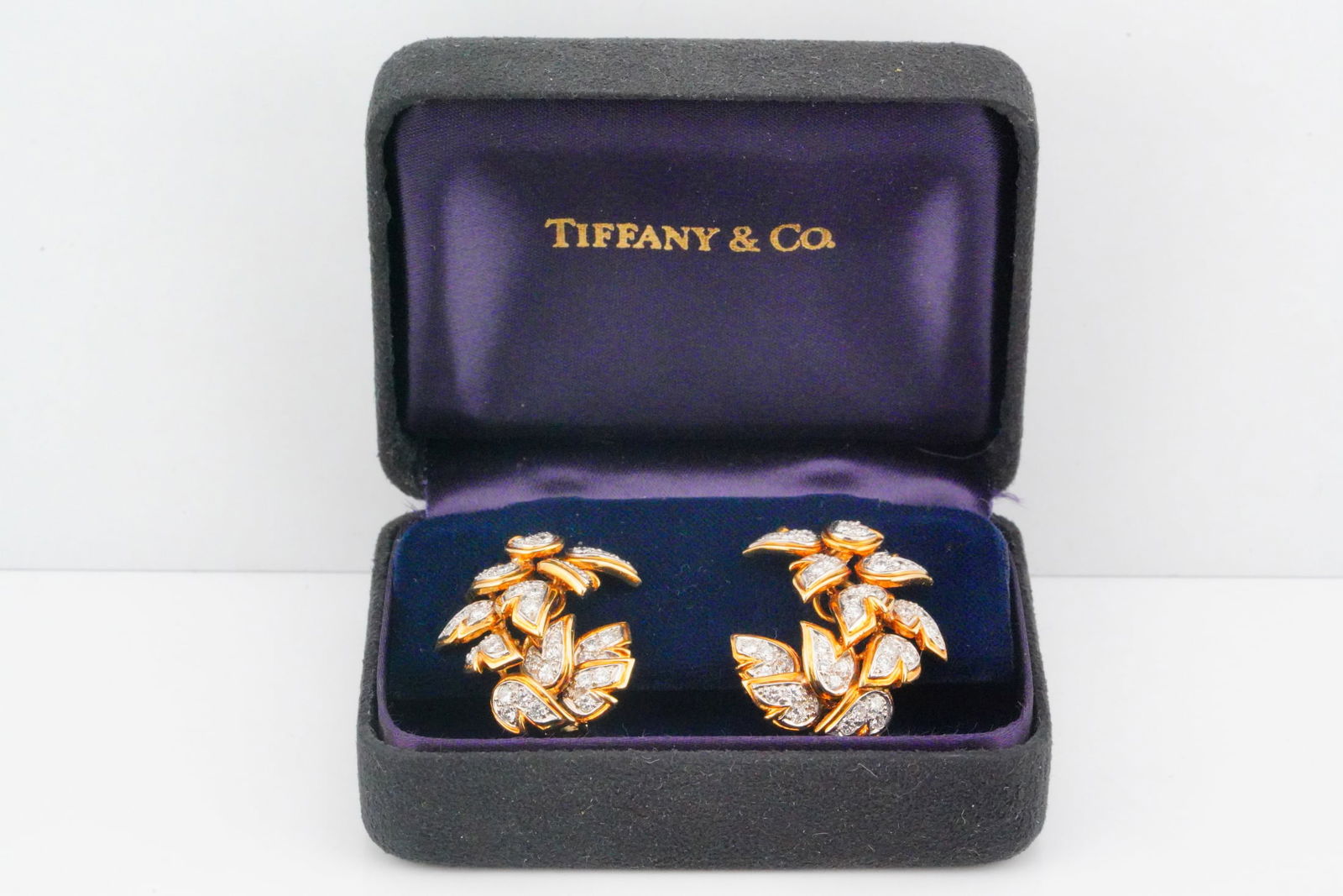 Tiffany & Co. 1960s 2.75ctw VS Diamond 18K Earrings (1 of 11)