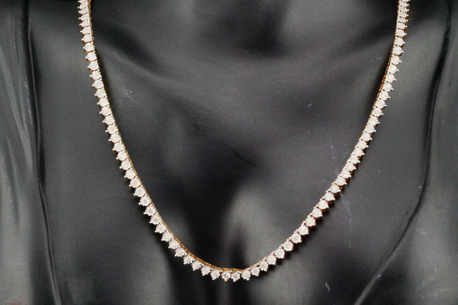 3.50ctw SI2-I1/H-J Diamond and 10K Tennis Necklace (1 of 11)