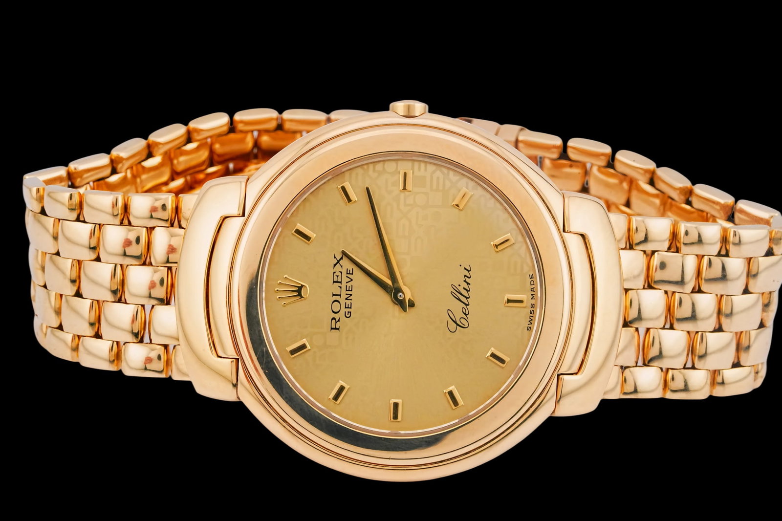 Rolex Cellini Solid 18K Yellow Gold Vintage Wristwatch: Rolex Cellini Solid 18K Yellow Gold Vintage Wristwatch Ref. 6623 - An elegant and refined wristwatch from Rolex's Cellini collection, crafted in solid 18K yellow gold and designed with a classic dress