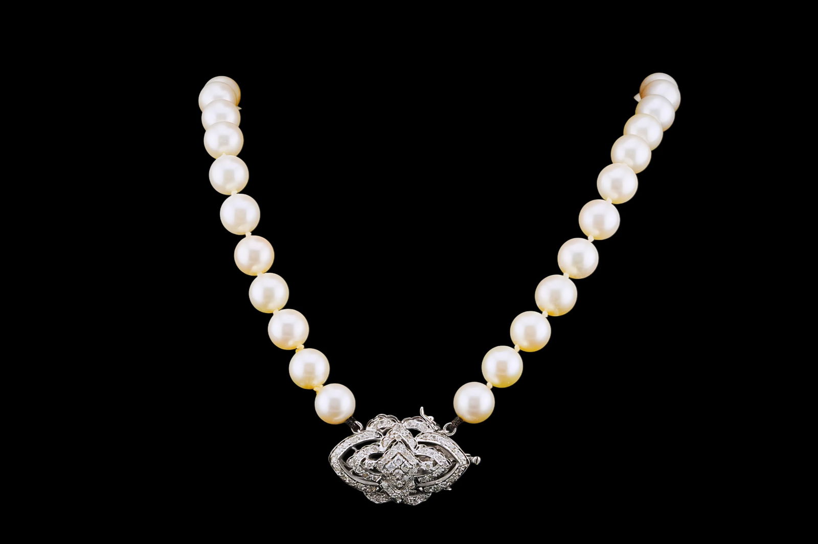 8.8mm Pearl, 0.85ctw Diamond and 14K 17" Necklace (1 of 3)
