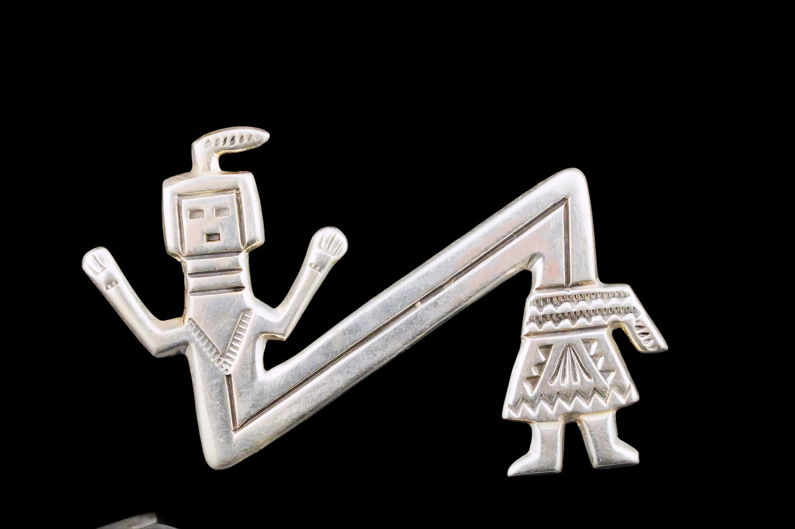 Vintage Native American Sterling Silver Figural Brooch (1 of 3)