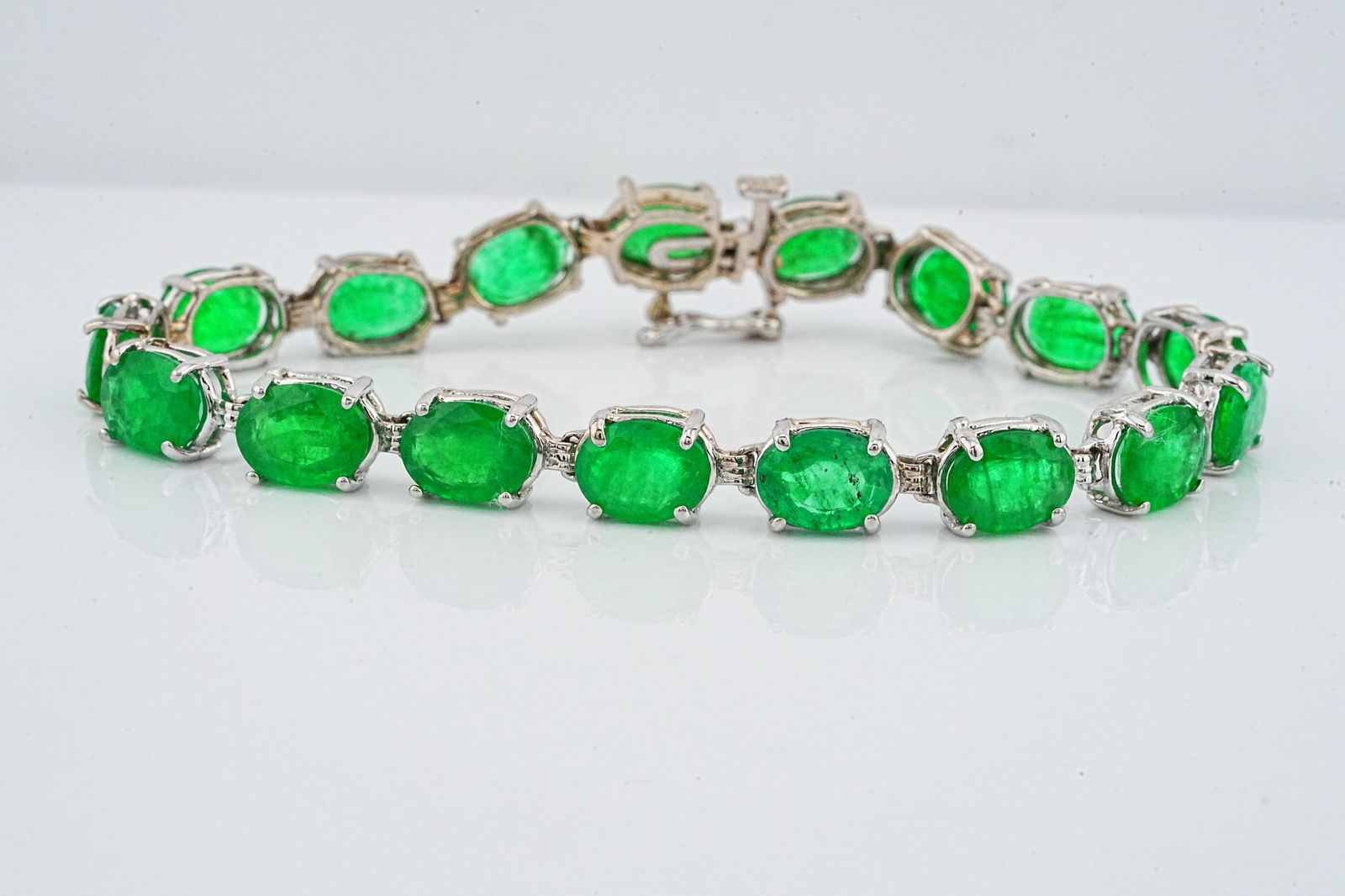 23.00ctw Emerald and 14K White Gold 7" Bracelet (1 of 6)