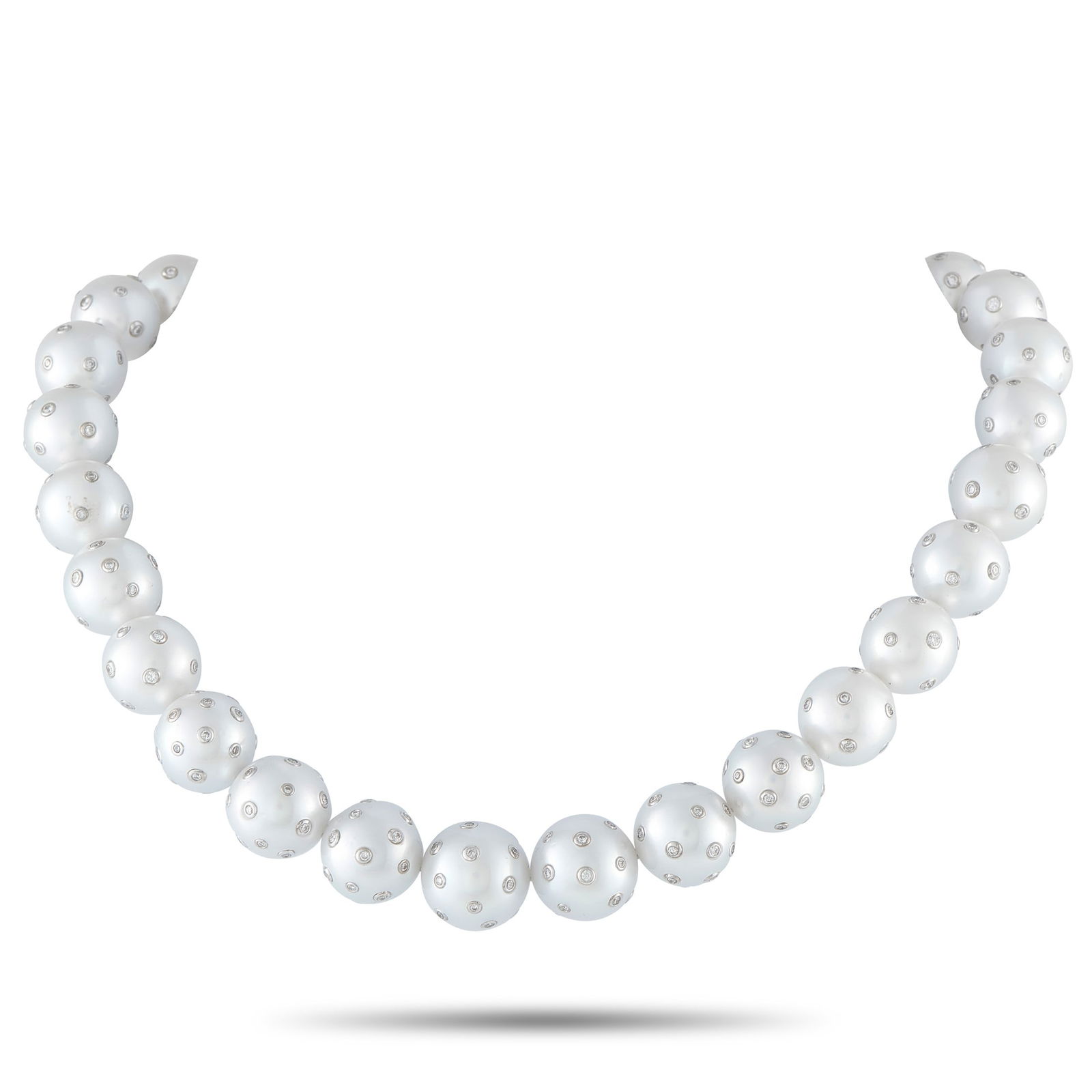 12mm-15mm Pearl, 3.00ctw Diamond and 18K Necklace: 12mm-15mm Pearl, 3.00ctw VS1-SI1/G-H Diamond and 18K White Gold 15" Necklace - THIS ITEM WILL COME WITH A $37,500 INSURANCE VALUATION REPORT IN THE WINNING BIDDER'S NAME. A bold interpretation of the