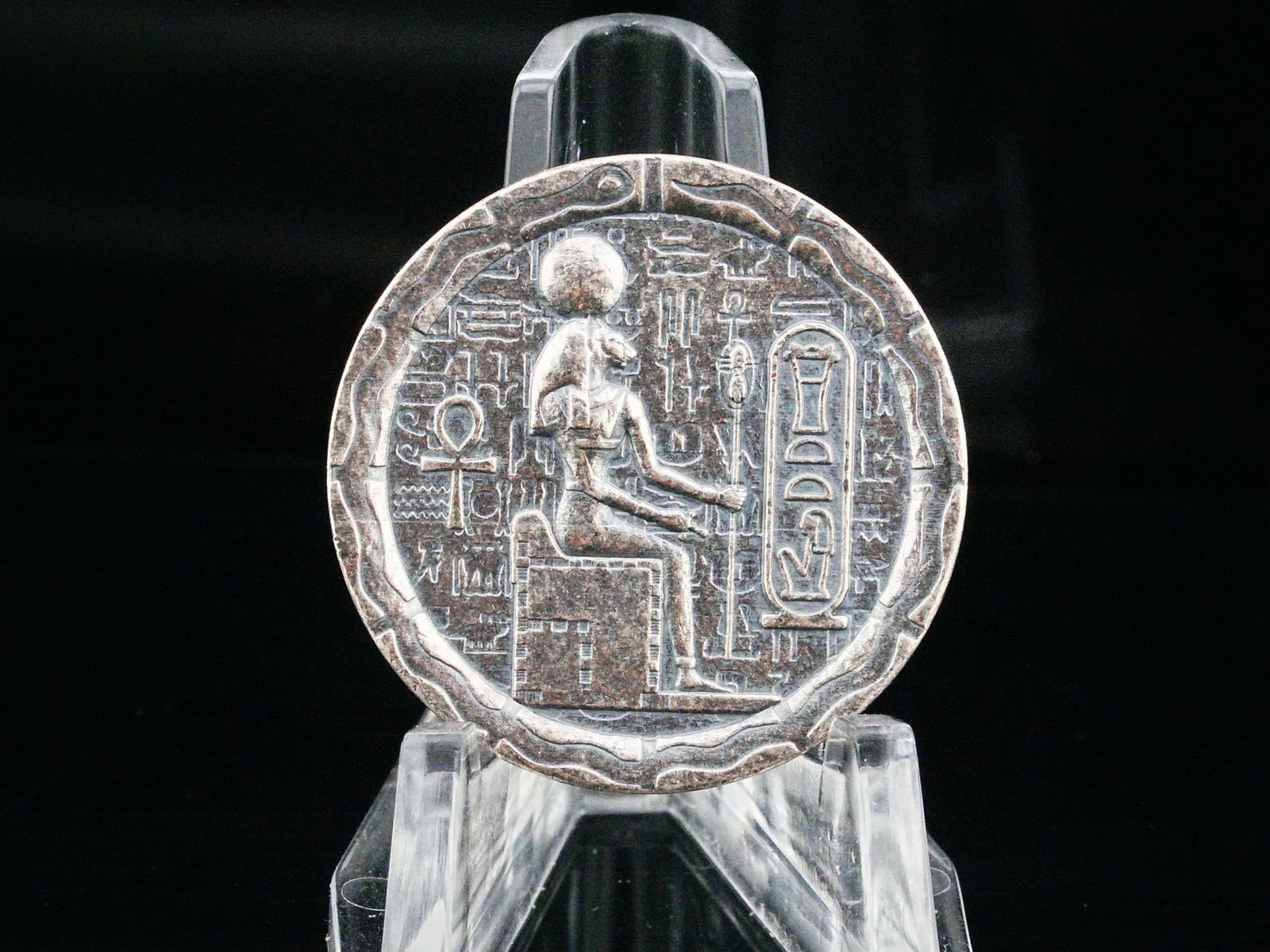 1/2 Troy Ounce .999 Fine Silver UHR Relic Round: 1/2 Troy Ounce .999 Fine Silver UHR Relic Round, Egyptian Cat Goddess Bastet - This striking 1/2 troy ounce .999 fine silver Ultra High Relief (UHR) relic round pays tribute to the ancient Egyptian Ca