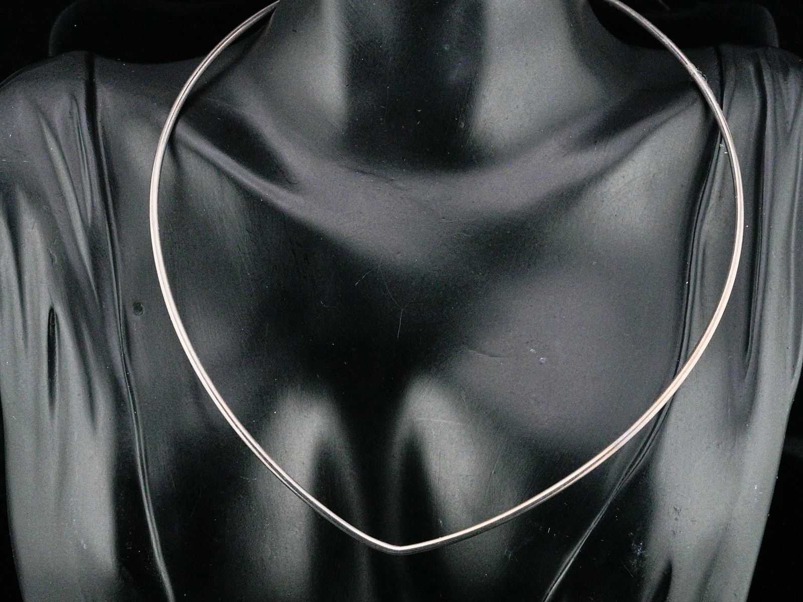 Vintage Solid Sterling Silver V-Shaped Collar Necklace: Vintage Solid Sterling Silver V-Shaped Collar Necklace, Made in Denmark - This collar necklace was made in Denmark of solid sterling silver. Hallmarks: AJ, 925 S, Denmark. Measurements: 15" length. We