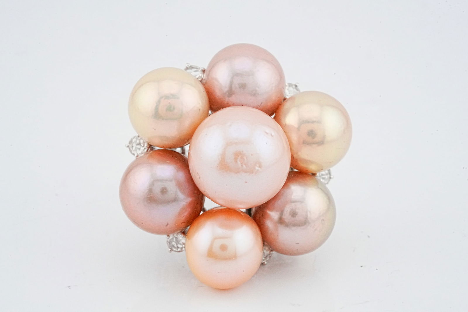 12.5mm-16mm Pearl, 0.65ctw Diamond and 18K Ring (1 of 6)