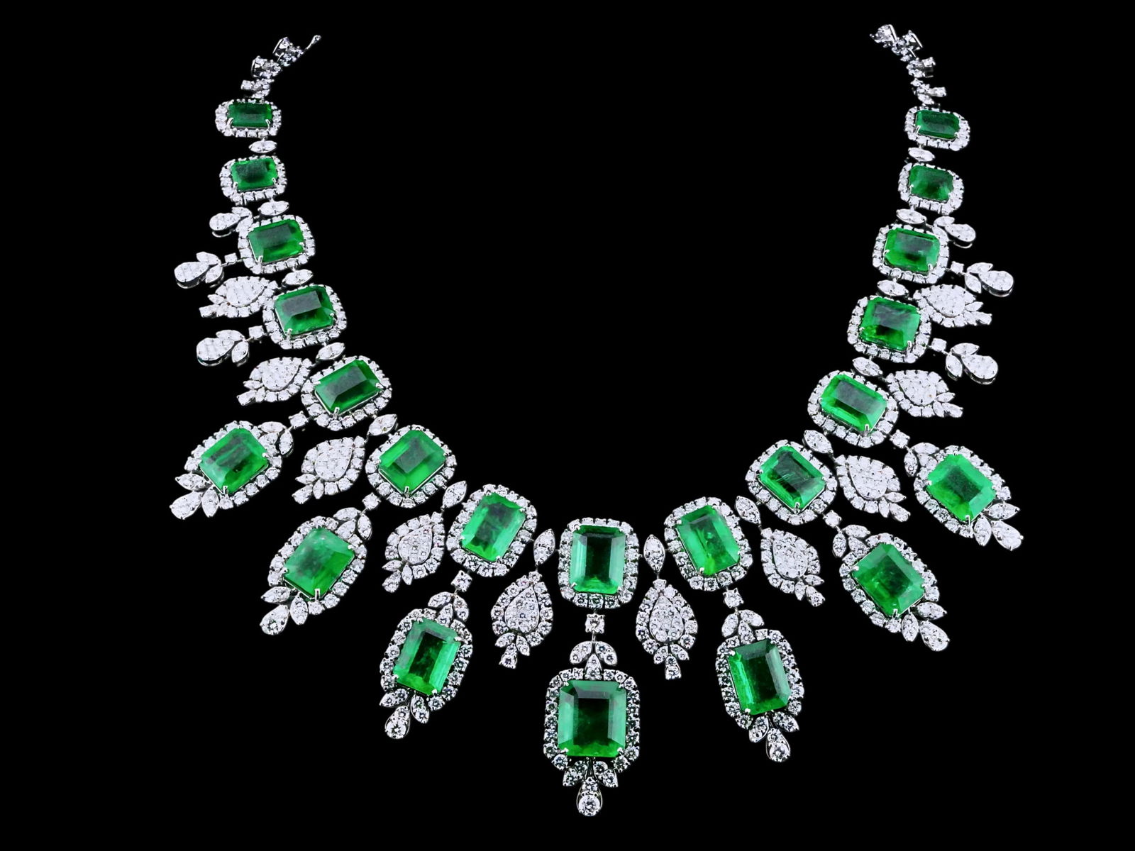 87.90ctw Emerald, 27.50ctw Diamond and 18K Necklace (1 of 7)