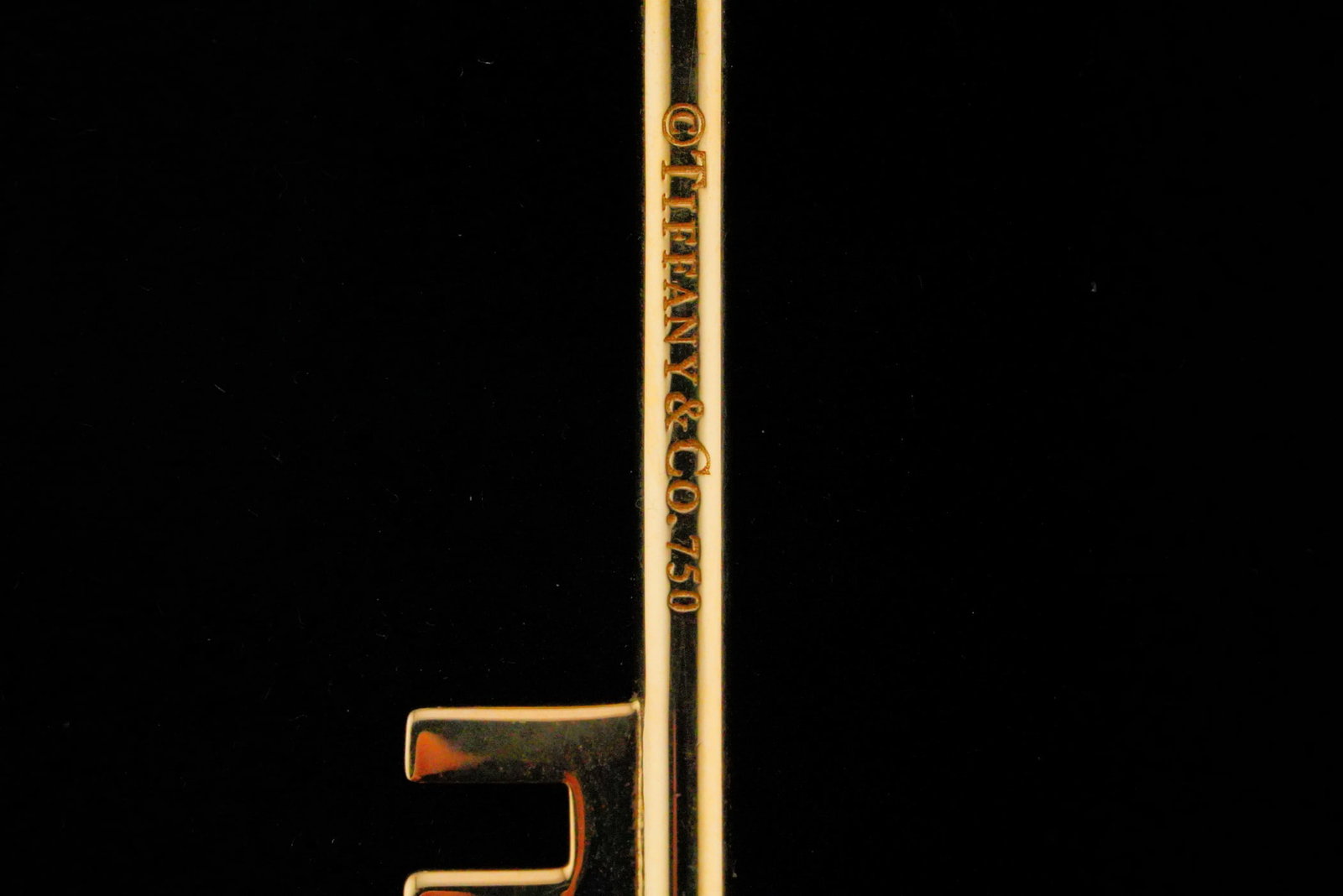 Tiffany & Co. 18K Yellow Gold 20" Large Key Necklace - 6