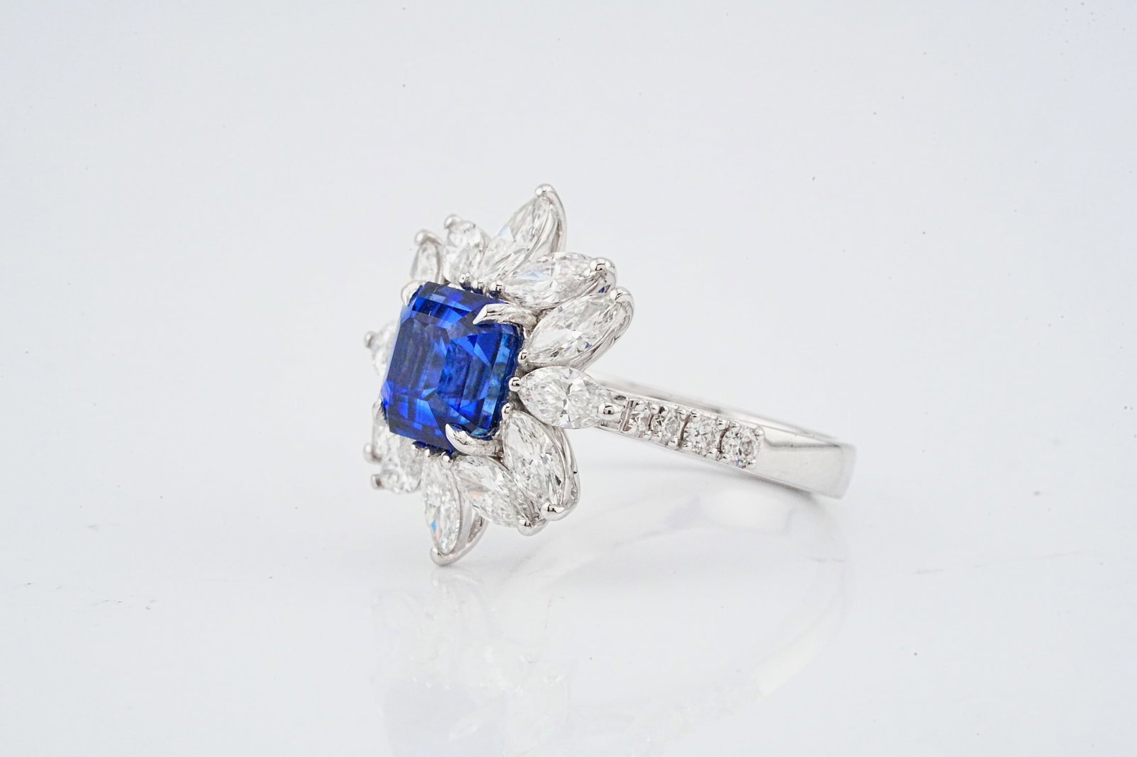 3.65ct Blue Sapphire, 2.10ctw Diamond and 18K Ring - 4