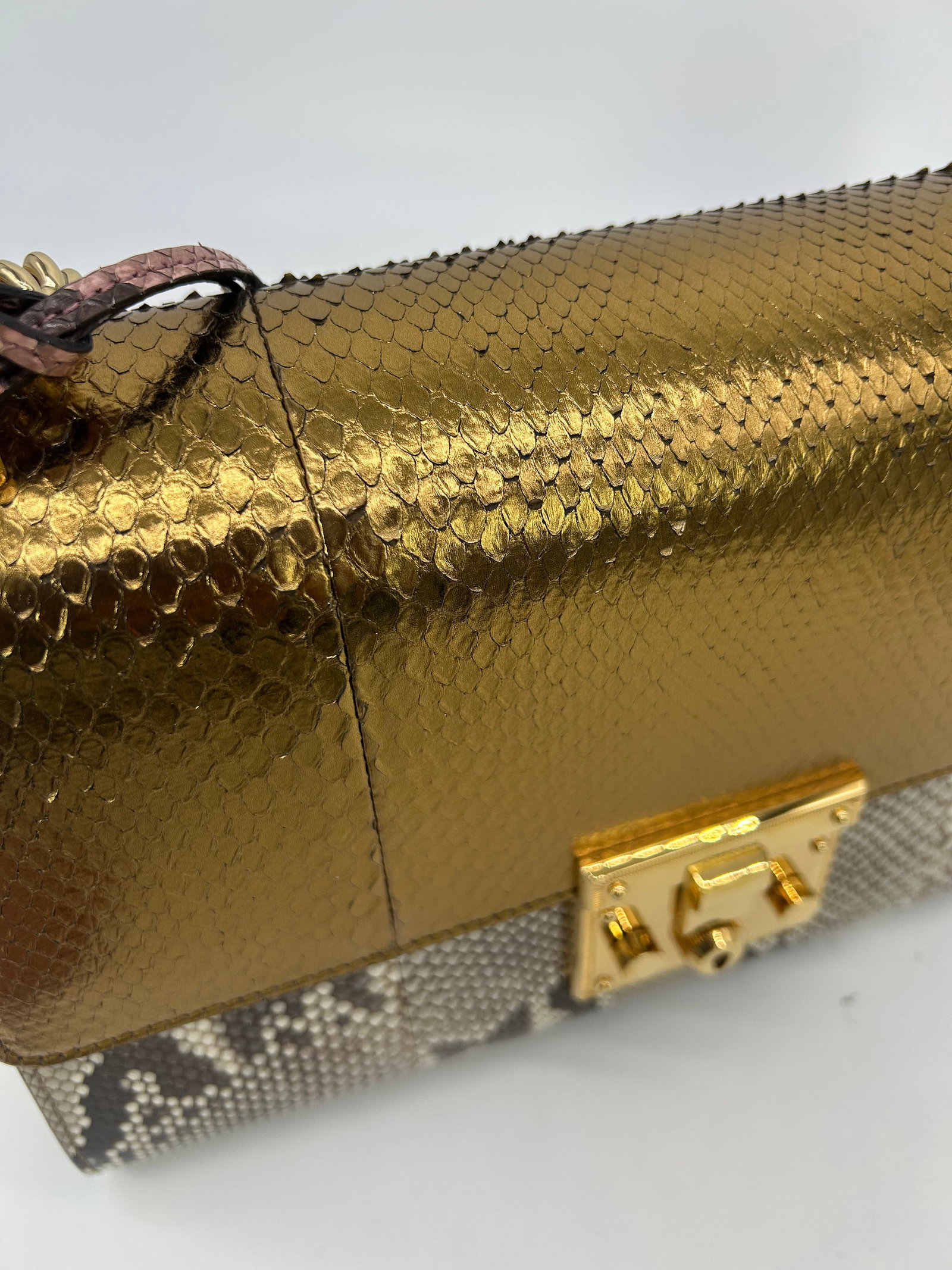 Gucci Medium Padlock Metallic Gold and Gray Python Bag - 9