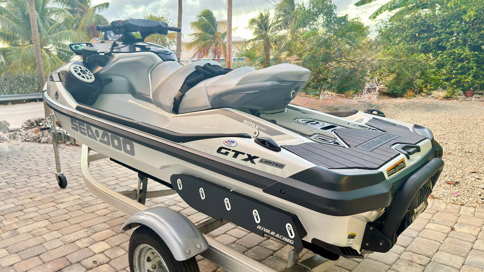 2025 Sea-Doo GTX Limited 325 - 7