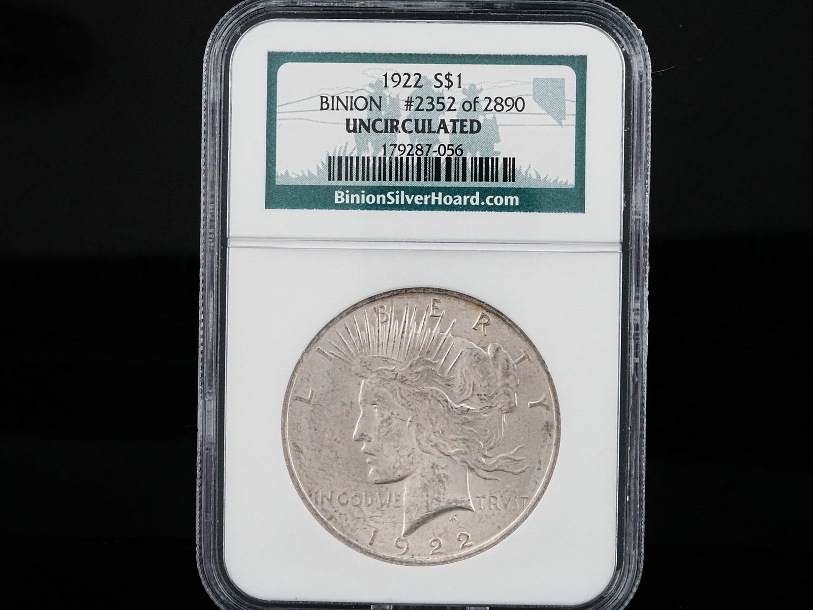 Binion Silver Hoard 1922 Peace Dollar UNC #2352 of 2890 (1 of 3)