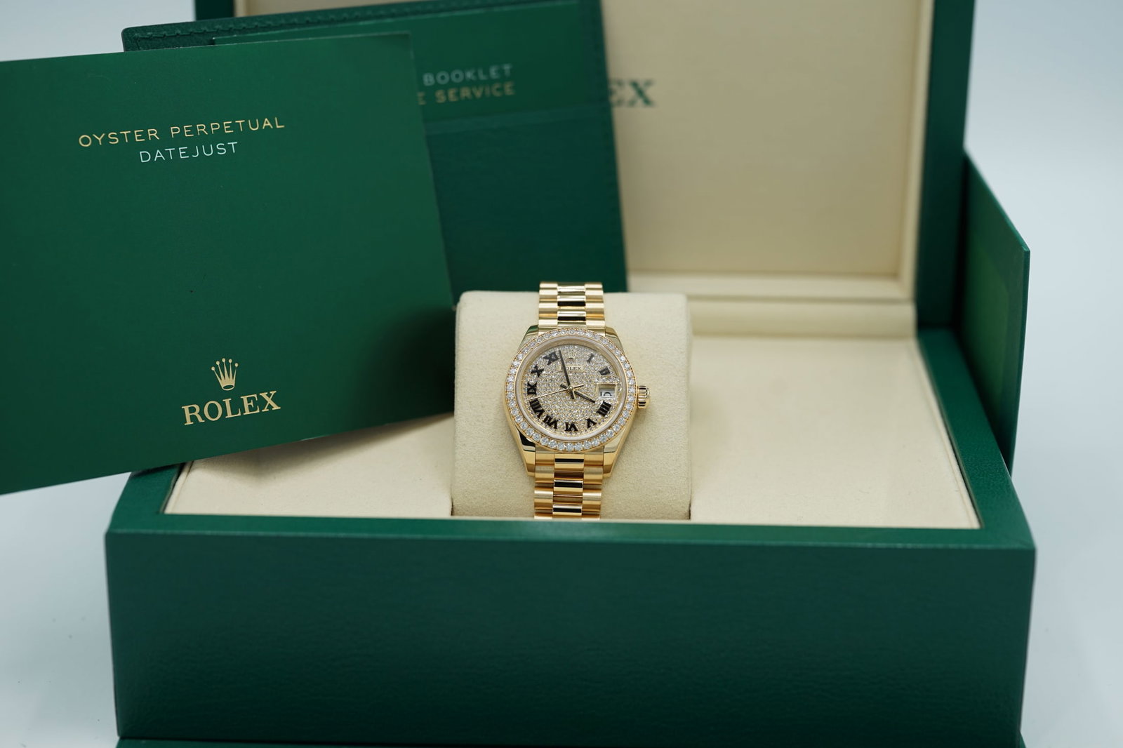 Rolex Lady Datejust 28mm Diamond Solid 18K Watch (1 of 12)