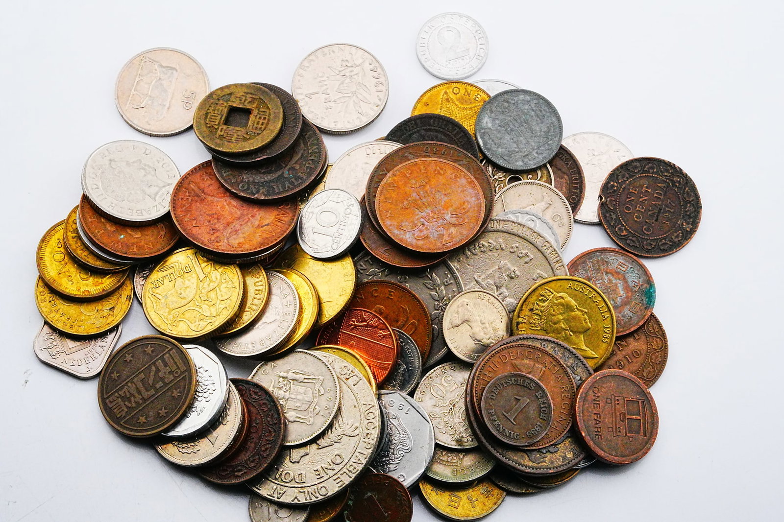 Mixed Lot of Unsearched World Coins (Approx. 1 LB) (1 of 2)